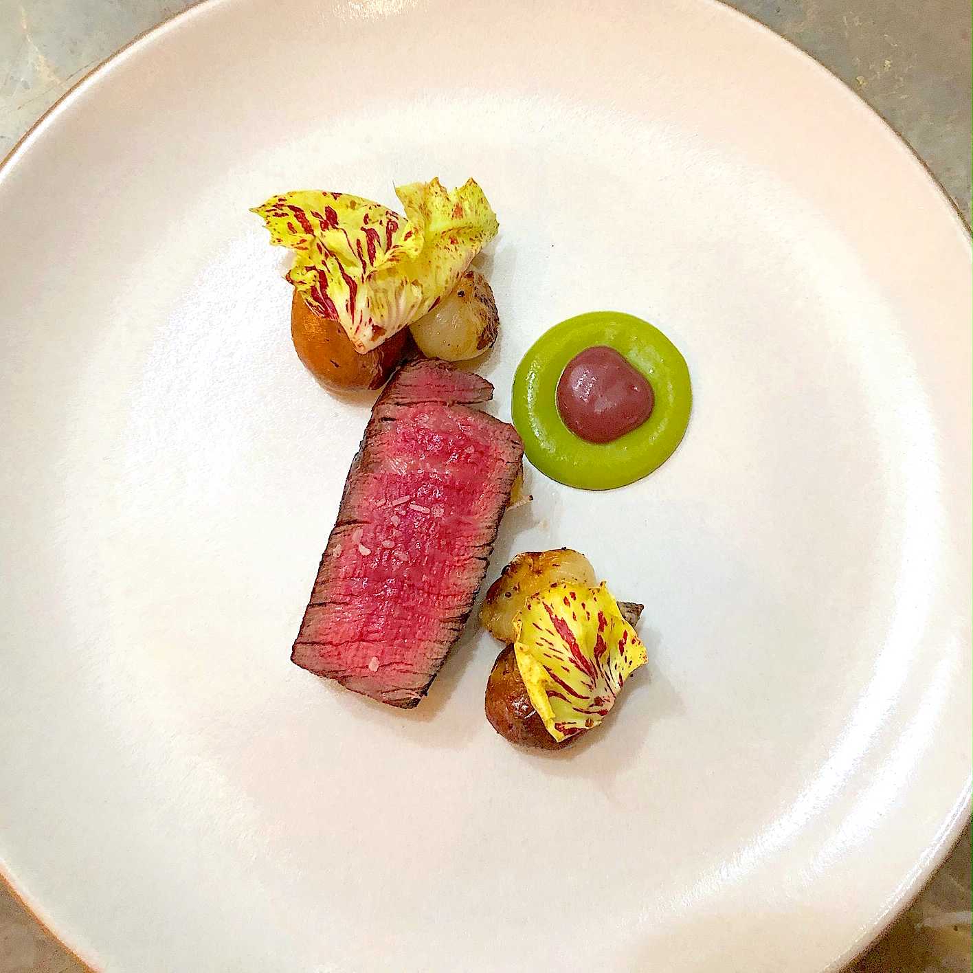 Beef tenderloin recipe with Olive and potato