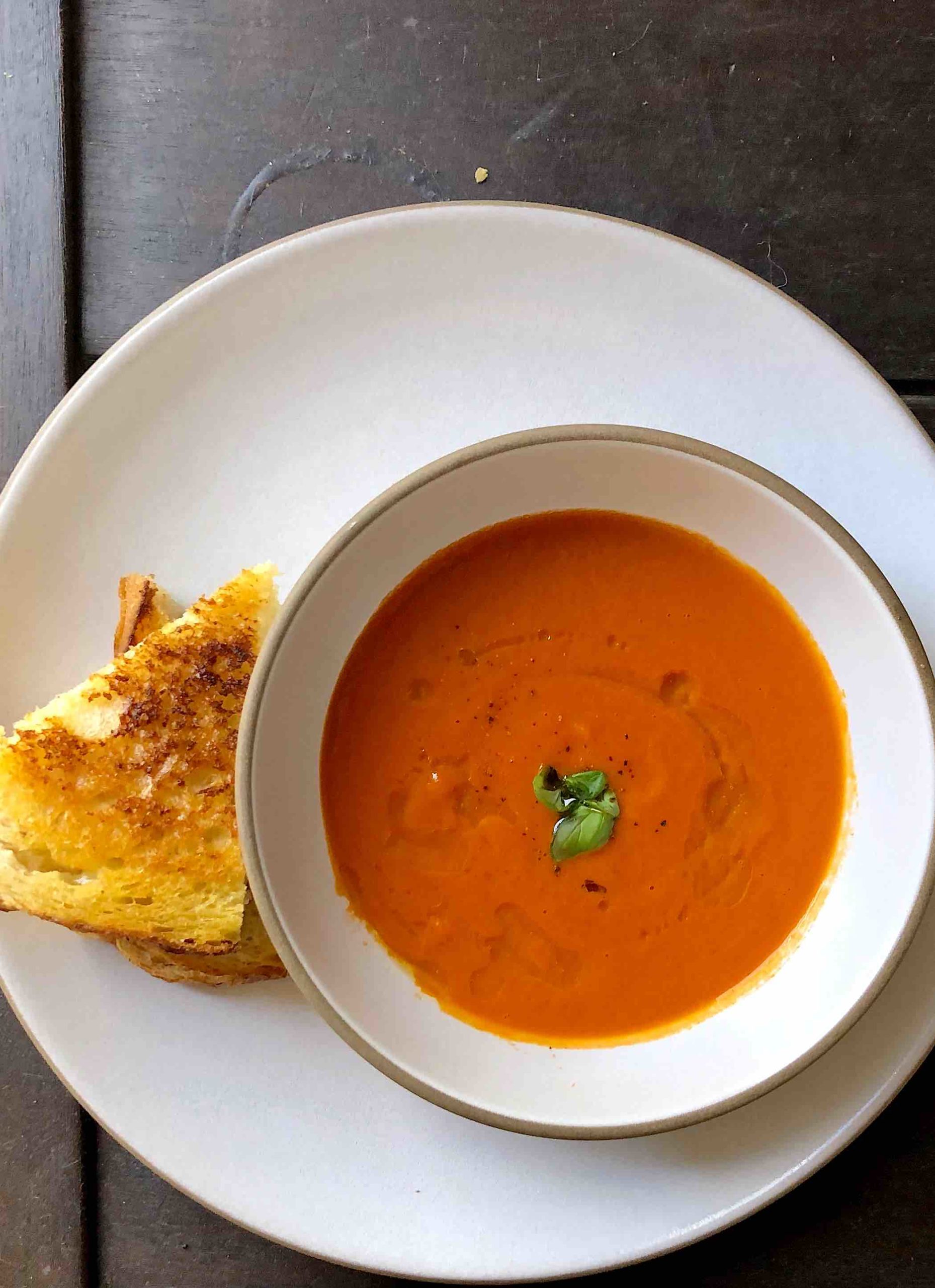 tomato soup recipe with grilled cheese